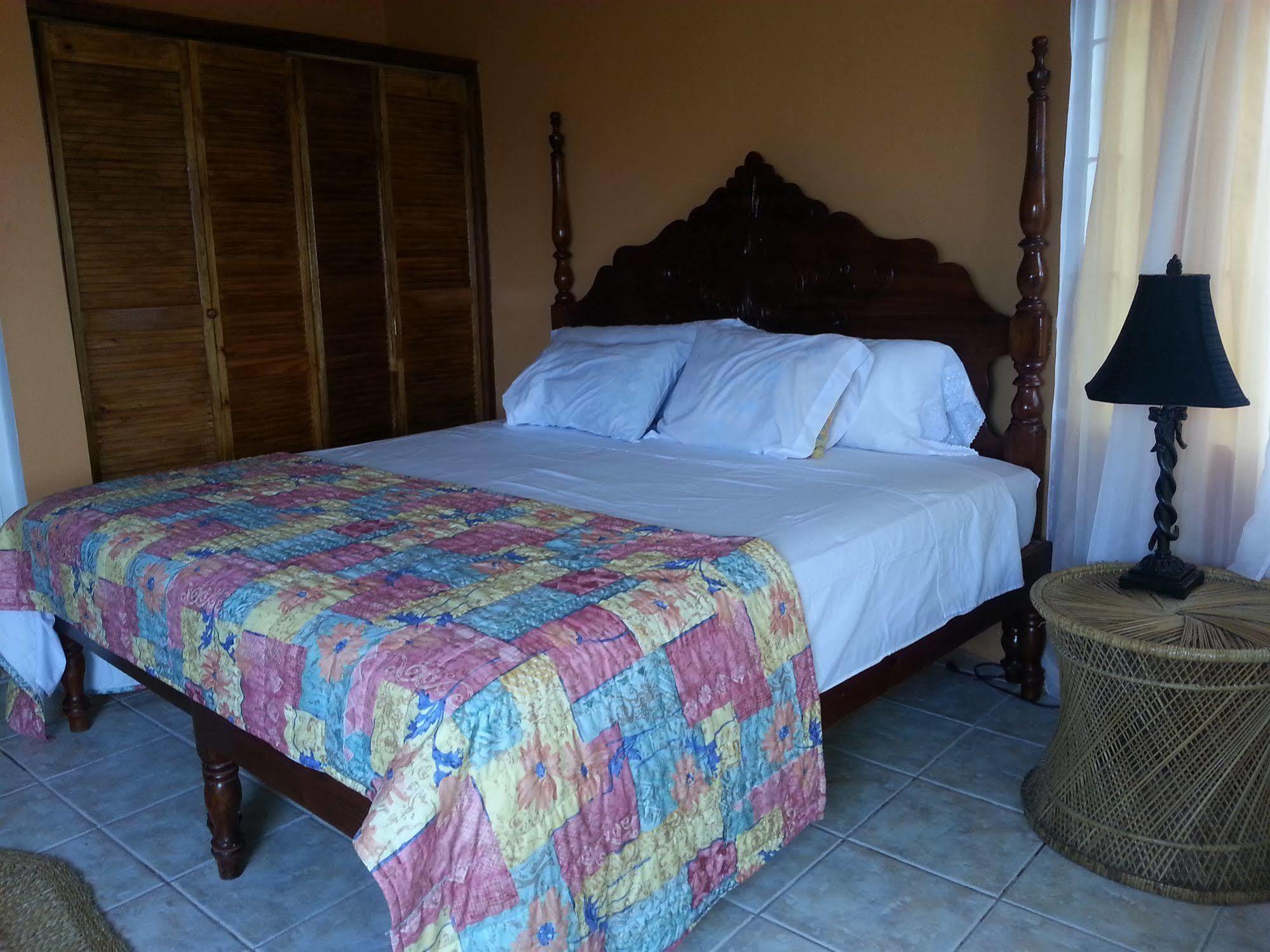 Emerald View Resort Villa Montego Bay Exteriör bild