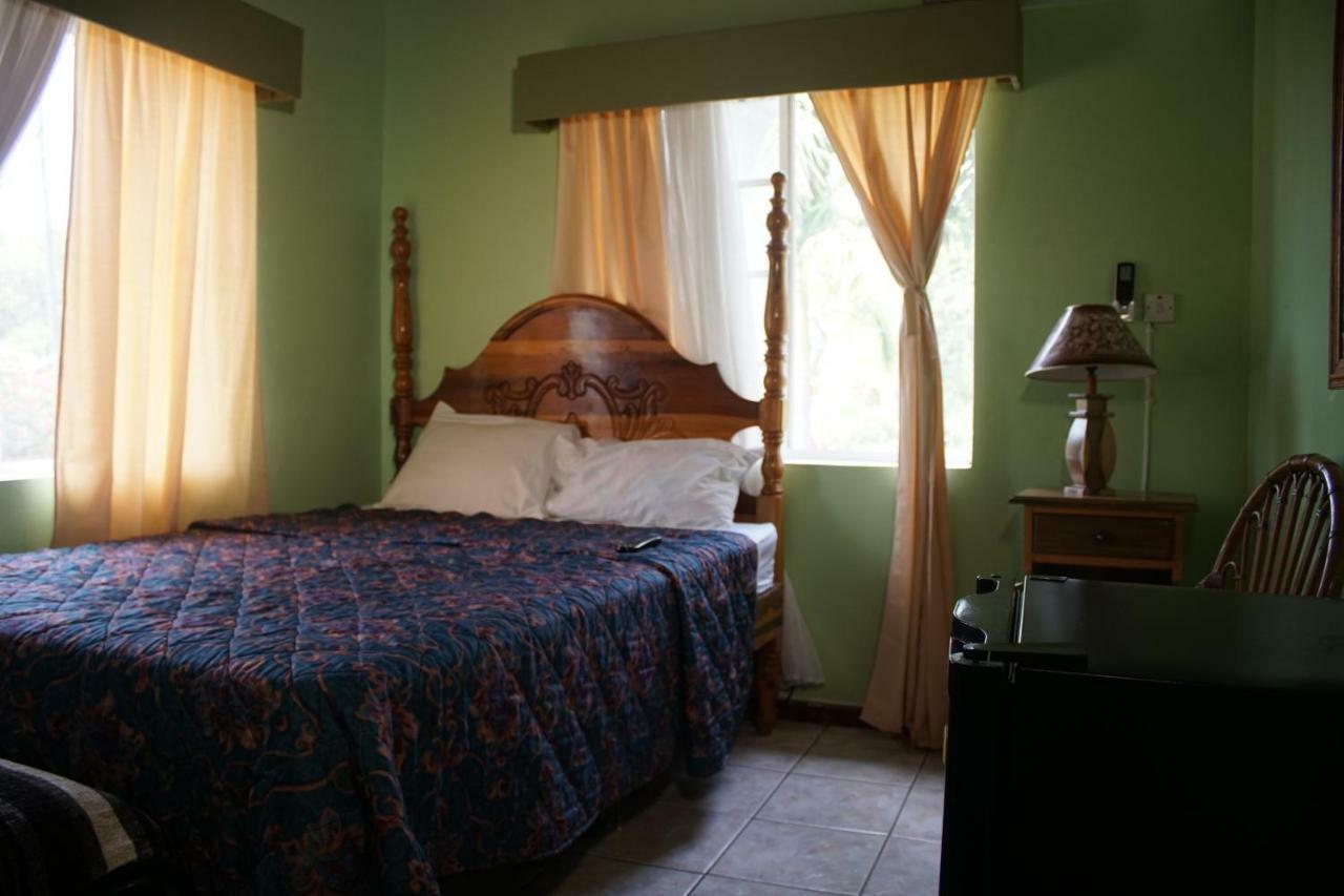 Emerald View Resort Villa Montego Bay Exteriör bild