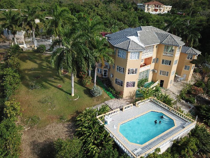 Emerald View Resort Villa Montego Bay Exteriör bild