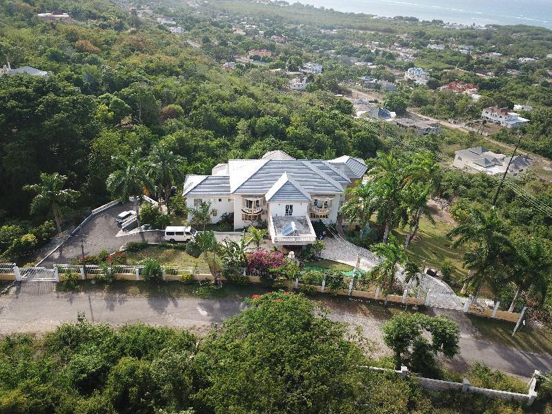 Emerald View Resort Villa Montego Bay Exteriör bild
