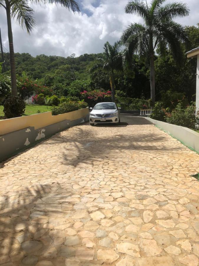 Emerald View Resort Villa Montego Bay Exteriör bild
